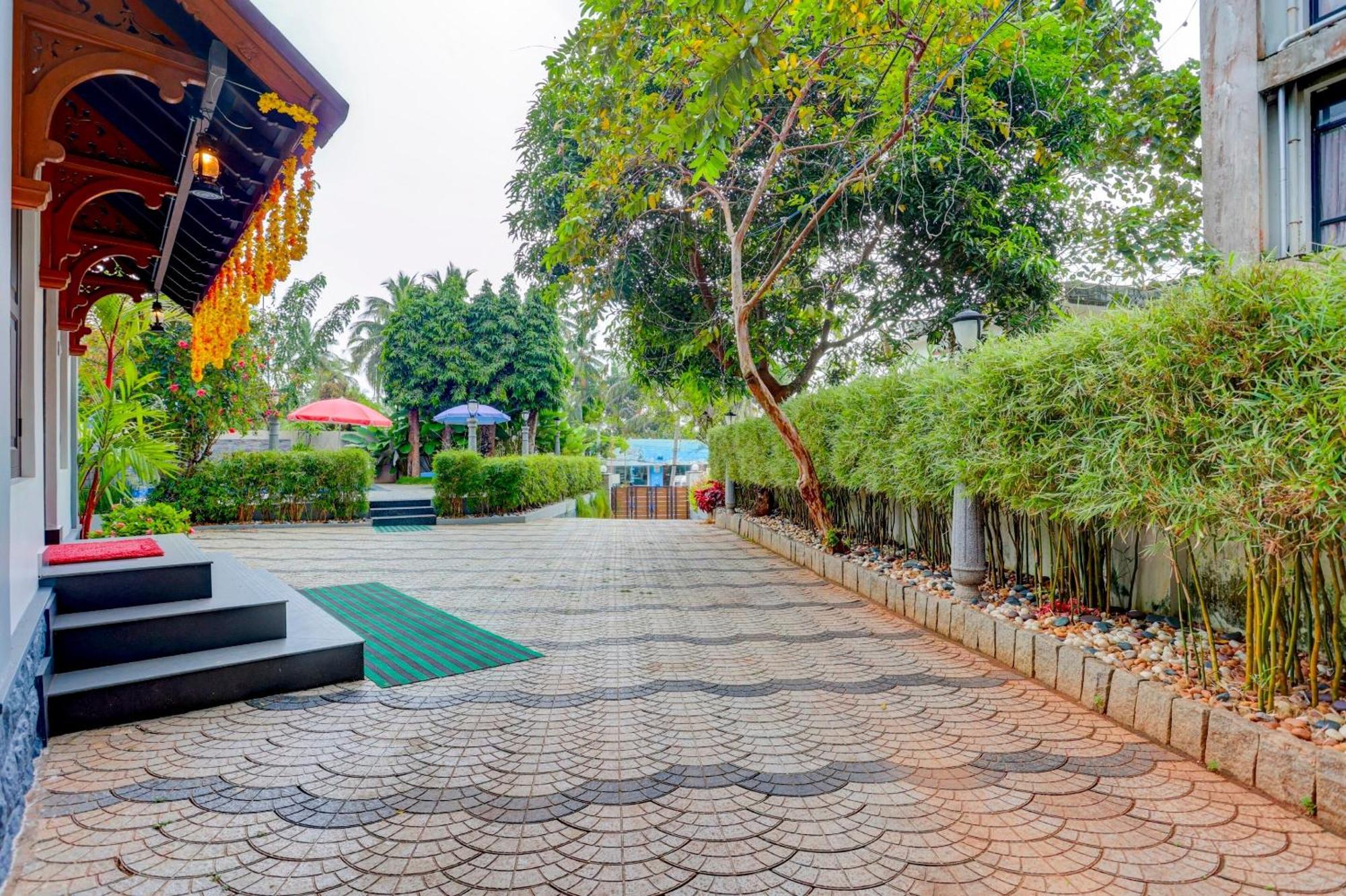 Hotel O Poptavern Heritage Kovalam Luaran gambar